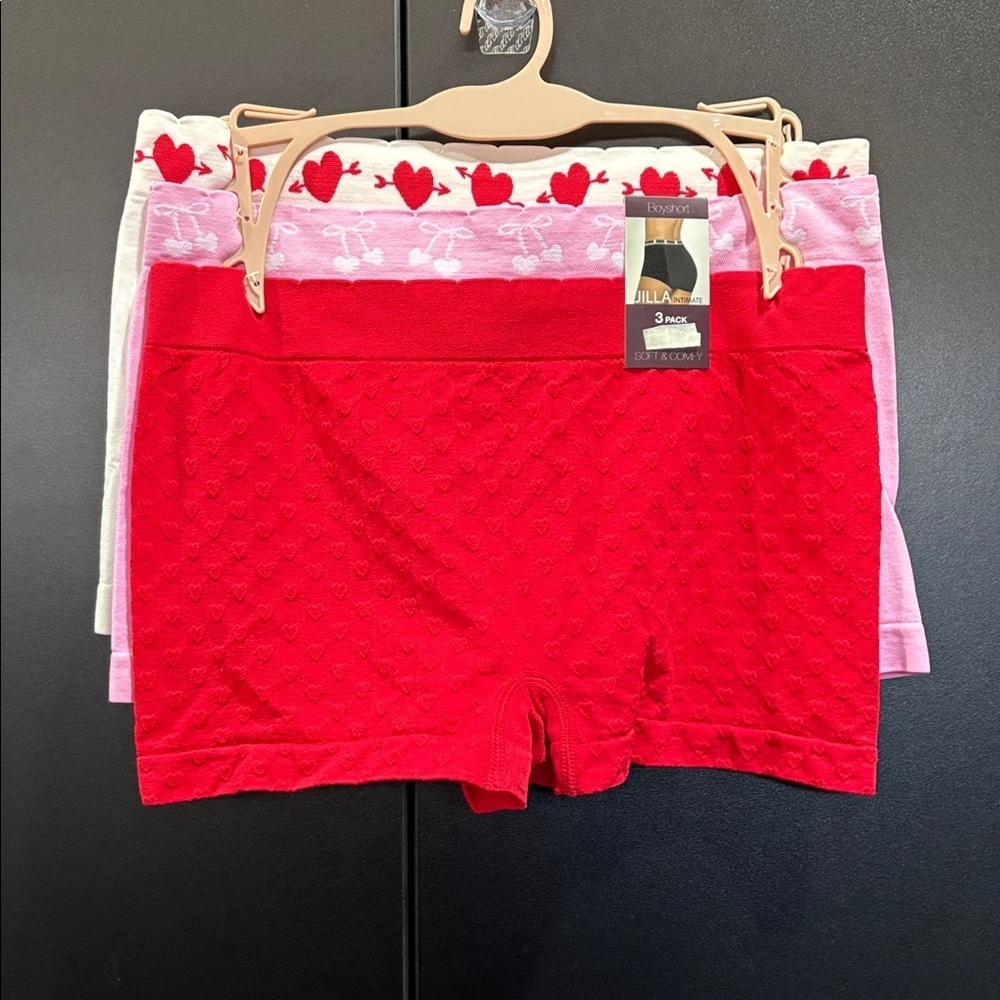 Jilla 3 pk. Intimate Boyshorts,soft & cozy, stretch,red,pink, white,heart band